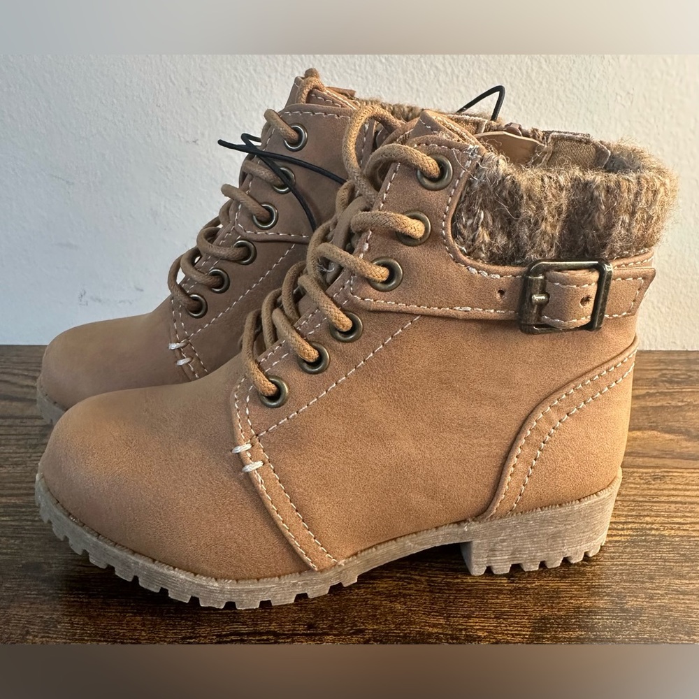 Thereabouts Toddler Girls Lil Piper Stacked Heel Hiking Boot NWT various sizes